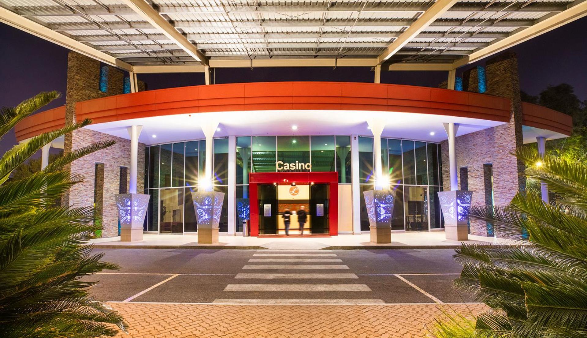 Crowne Plaza Alice Springs Lasseters, An Ihg Hotel Экстерьер фото