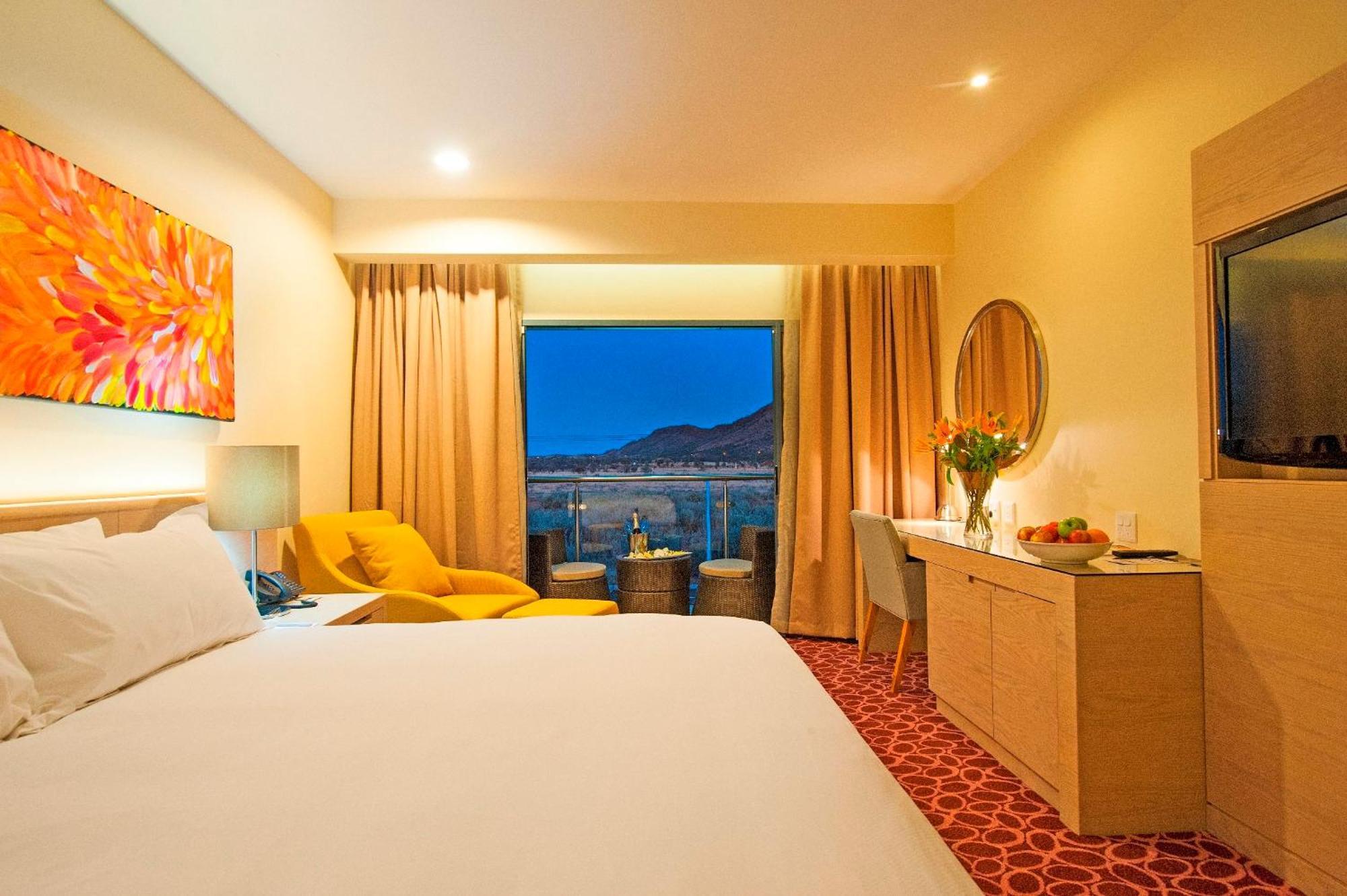 Crowne Plaza Alice Springs Lasseters By Ihg Экстерьер фото